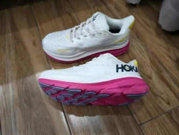 Käytetty Hoka Cream Shoes Size 40 bike — kuva 3 / 4
