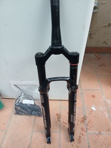 Used RockShox SID Ultimate SL 32 2P 2024 bike — image 1 of 10