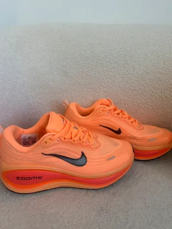 Used Orange Vomero Plus bike — image 3 of 4