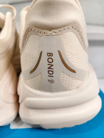 Hoka Bondi 9 bike d'occasion — image 5 sur 8