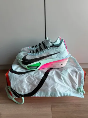 Nike Air Zoom Alphafly Next 3 bike usato — immagine 2 di 7