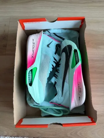 Nike Air Zoom Alphafly Next 3 bike usato — immagine 6 di 7