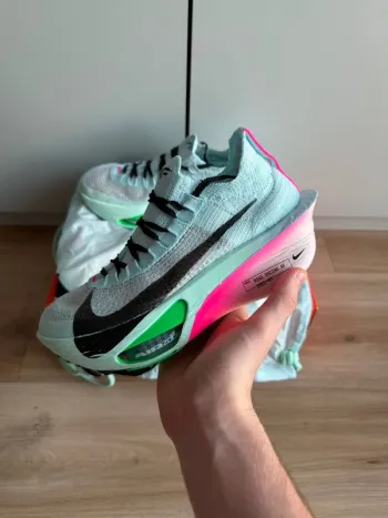 Käytetty Nike Air Zoom Alphafly Next 3 bike