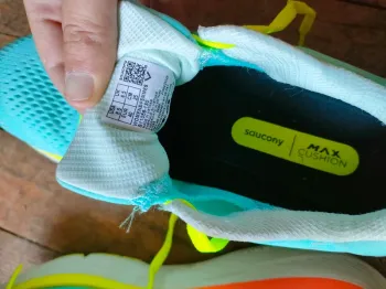 Used Saucony Guide 19 bike — image 2 of 13