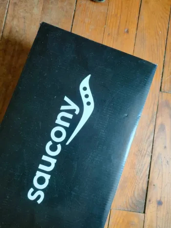 Used Saucony Guide 19 bike — image 6 of 13