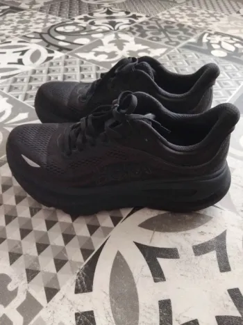 Hoka Bondi 9 bike d'occasion — image 3 sur 15