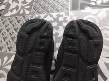Hoka Bondi 9 bike d'occasion — image 9 sur 15