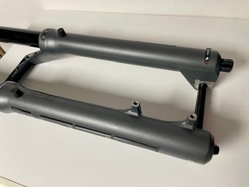 Brugt RockShox ZEB Ultimate 2025 bike — billede 3 af 10