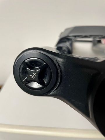 Brugt RockShox ZEB Ultimate 2025 bike — billede 9 af 10