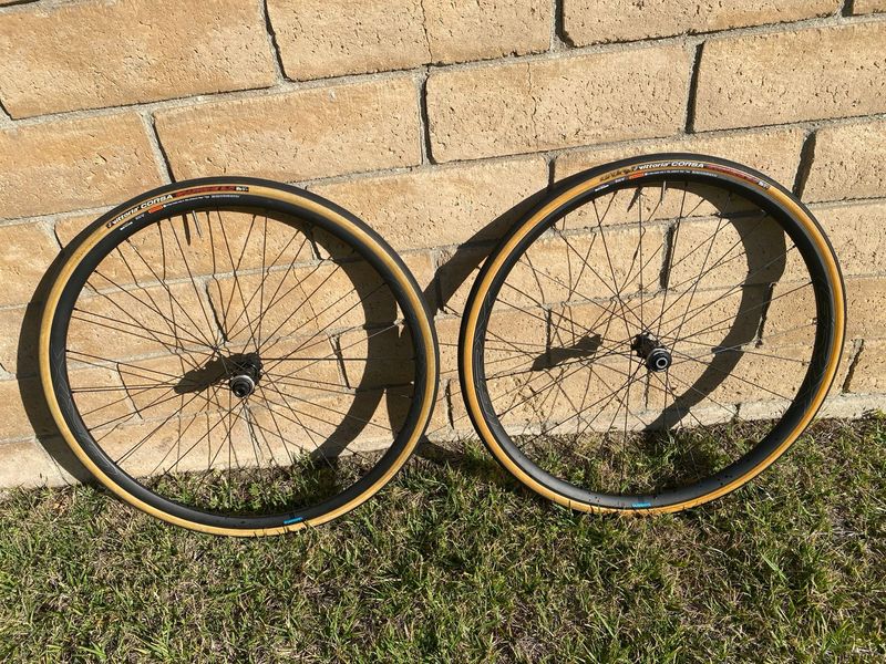 Shimano GRX Wheelset 2023 bike usato — immagine 2 di 2
