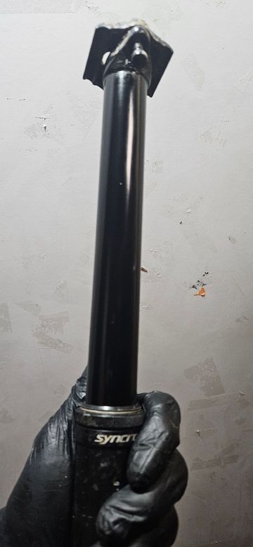 Used Syncros Duncan 1.5 Dropper Post 2024 bike — image 3 of 4