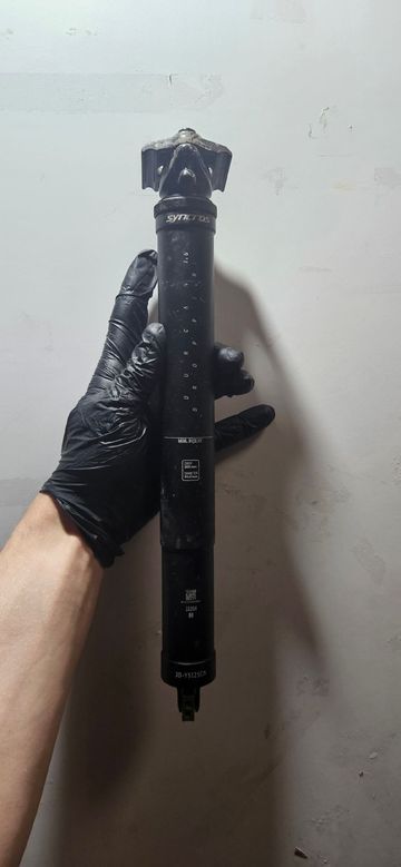 Used Syncros Duncan 1.5 Dropper Post 2024 bike — image 2 of 4