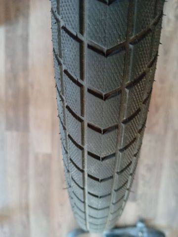 Used Schwalbe Big Ben bike — image 5 of 6