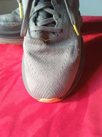 Hoka Clifton 9 GTK bike de segunda mano — imagen 5 de 14