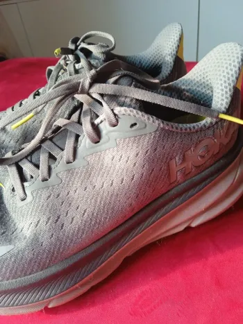 Hoka Clifton 9 GTK bike de segunda mano — imagen 4 de 14