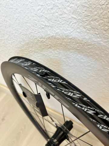 Used Zipp 303s bike — image 2 of 3