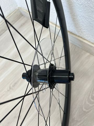 Used Zipp 303s bike — image 3 of 3