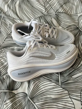Used Nike Vomero Plus bike