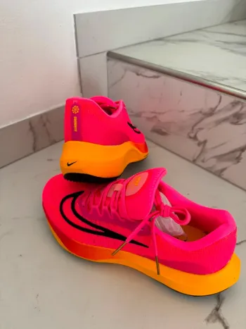 Gebrauchtes Hyper Zoom Fly 5 bike — Bild 4 von 7