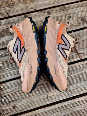 Brugt New Balance Hierro V9 bike