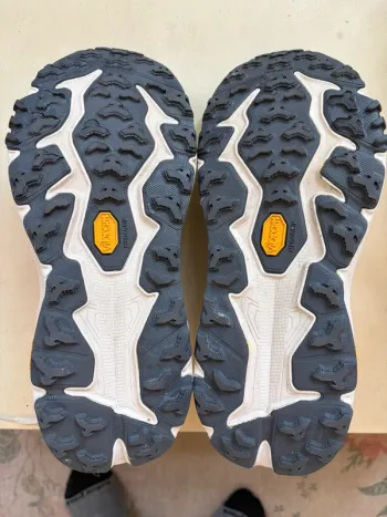 Gebrauchtes Hoka Speedgoat 6 bike — Bild 9 von 9