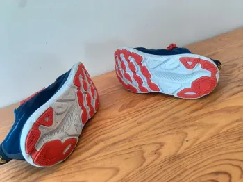 Hoka Clifton 9 bike de segunda mano — imagen 11 de 15