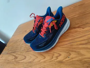 Hoka Clifton 9 bike de segunda mano — imagen 2 de 15