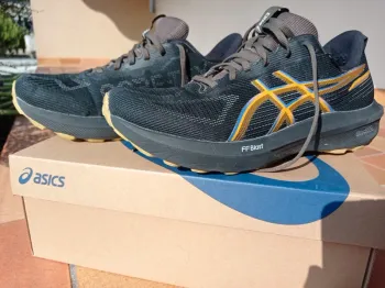 Asics GT1000-14 bike usato
