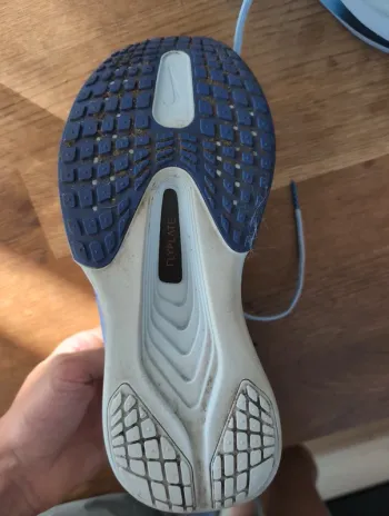 Used Nike Zoom Fly 6 bike — image 4 of 4