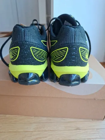 Asics Gel-Quantum 180 VII bike usato — immagine 4 di 9