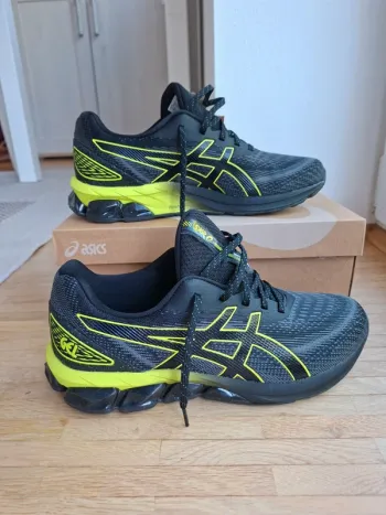 Asics Gel-Quantum 180 VII bike usato — immagine 2 di 9