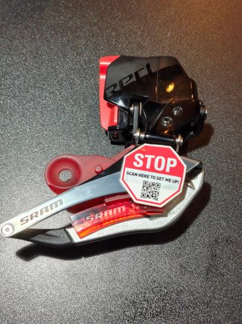 Używany Sram Red eTap AXS 2x12 Front Derailleur bike