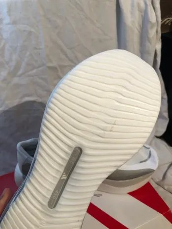 Used Adidas Hyperboost Edge bike — image 6 of 9
