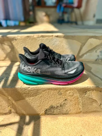 Hoka Clifton 9 Gore-Tex bike de segunda mano