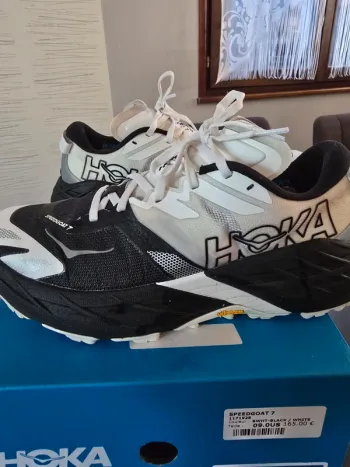 Gebrauchtes Hoka Speedgoat 7 bike