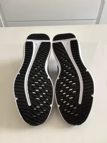 Used Nike Downshifter 12 bike — image 5 of 7
