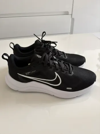 Gebrauchtes Nike Downshifter 12 bike