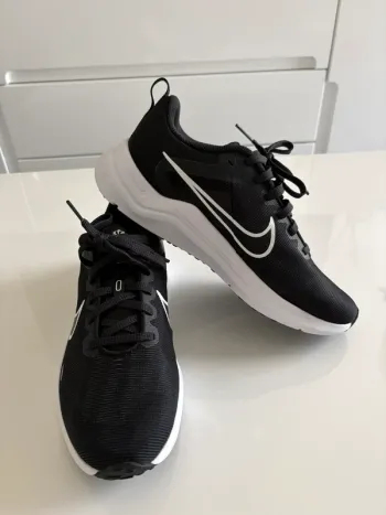Used Nike Downshifter 12 bike — image 2 of 7