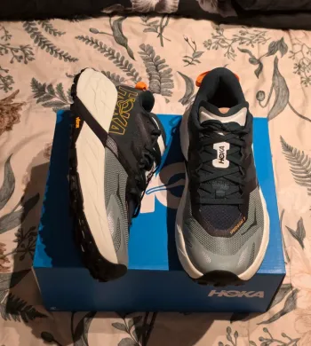 Used Hoka sneakers size 42.5 bike — image 7 of 13