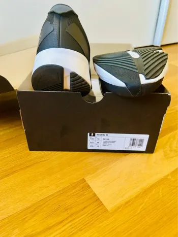 Gebrauchtes Adidas Adizero SL bike — Bild 6 von 6