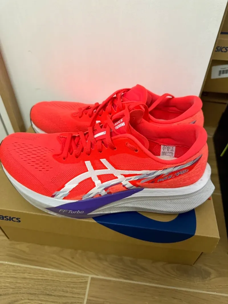 Tweedehands Asics Magic Speed 4 Running Shoes