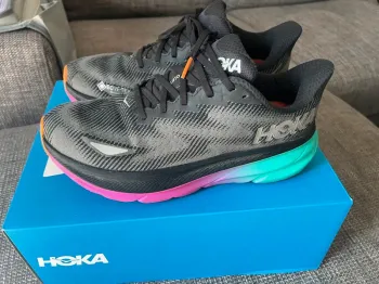 Hoka Clifton 9 GTX bike de segunda mano — imagen 3 de 6