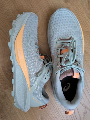 Gebrauchtes Asics Trabuco 13 2025 Running Shoes