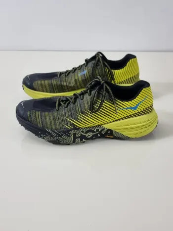 Brugt Hoka Speedgoat Evo bike