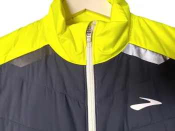 Brooks Carbonite Running Vest bike d'occasion — image 2 sur 6