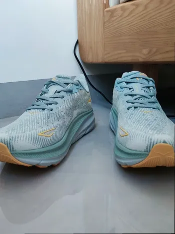 Gebrauchtes Hoka Chaussure blue taille 38 bike — Bild 5 von 5