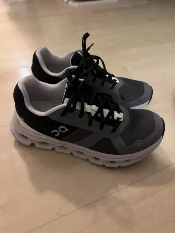 On Running Cloudrunner bike de segunda mano