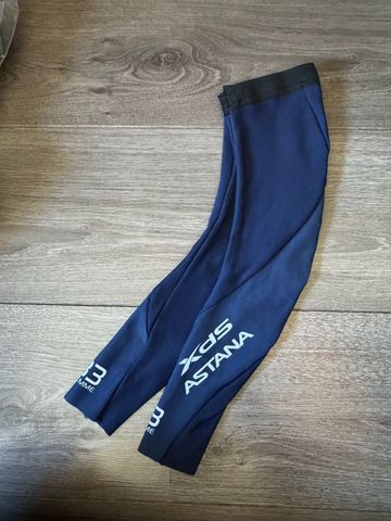Tweedehands Biemme manicotti team XDS-Astana 2025 Cycling Clothing