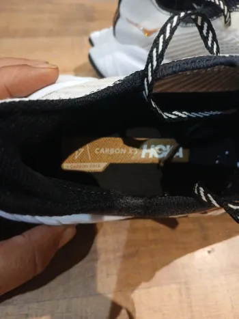 Used Hoka Carbon X3 bike — image 3 of 8