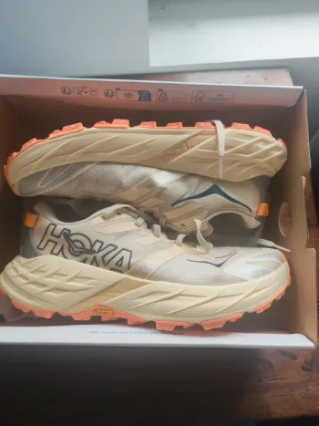 Używany Hoka Speedgoat 7 bike — zdjęcie 3 z 8